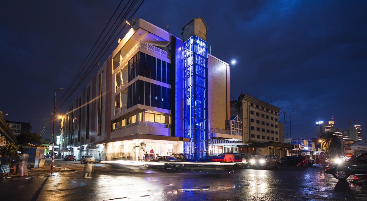 Leon Hotel Kinshasa Luaran gambar